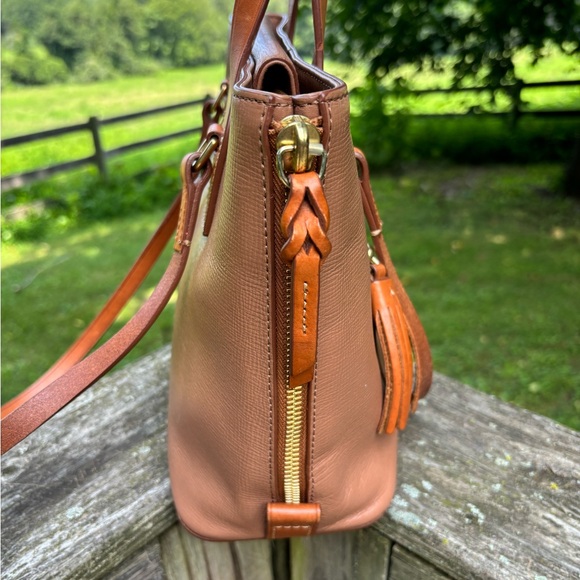 Dooney & Bourke Tan Leather Morgan Tote Bag - Picture 4 of 9